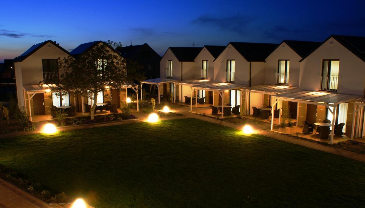 Domki Luan Village Władysławowo Exterior foto